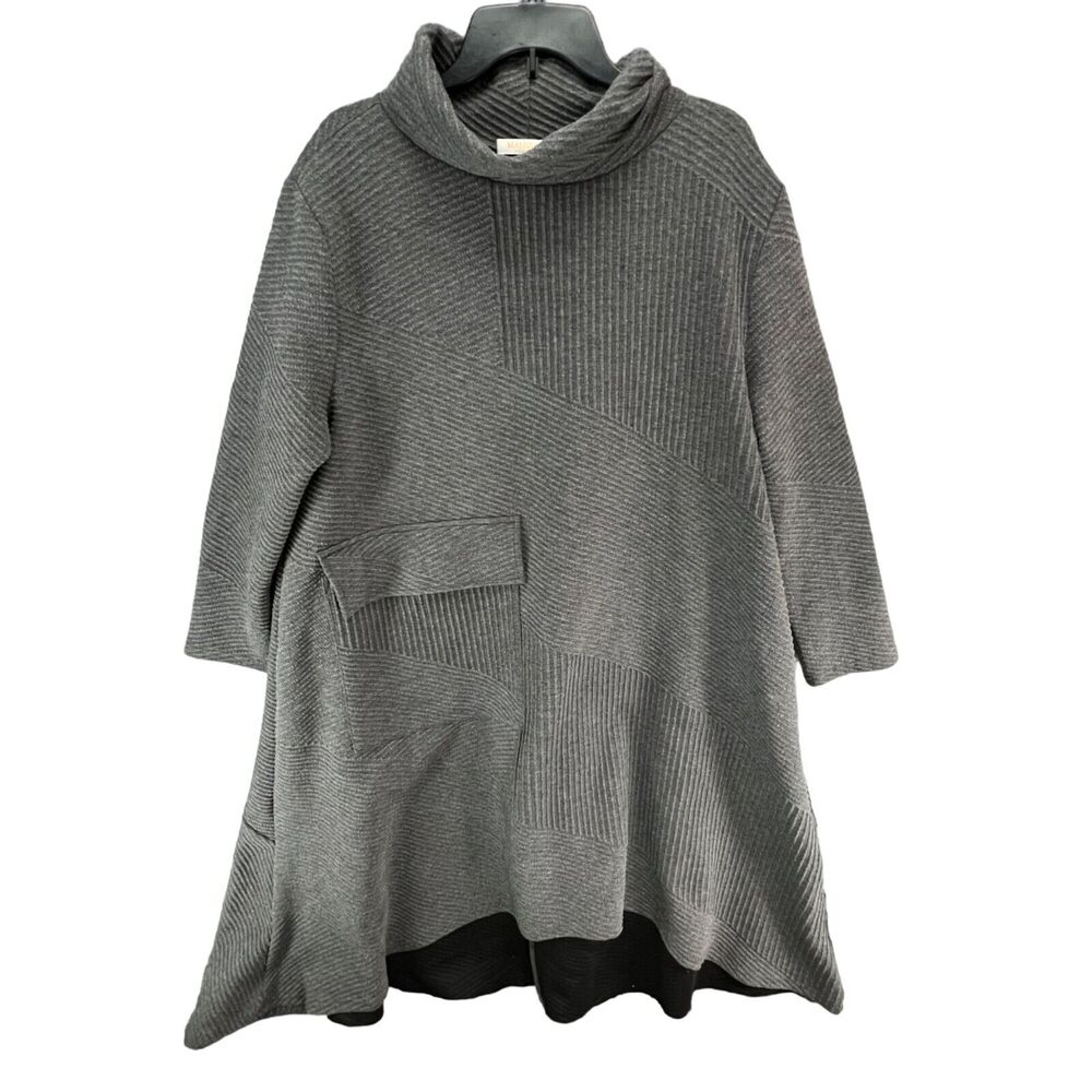 Chic Charcoal Long Sleeve Dress